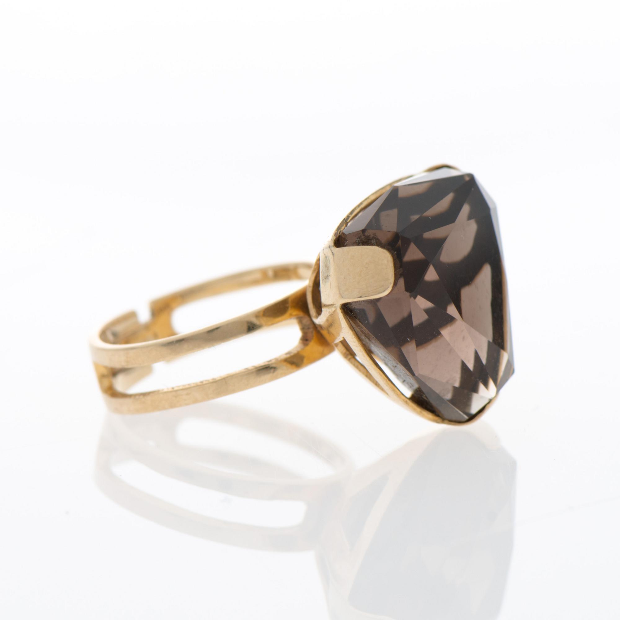 RING, fasettslipad rökkvarts, 14K guld.