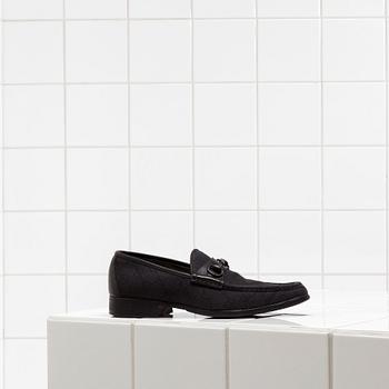 SHOES, Gucci.