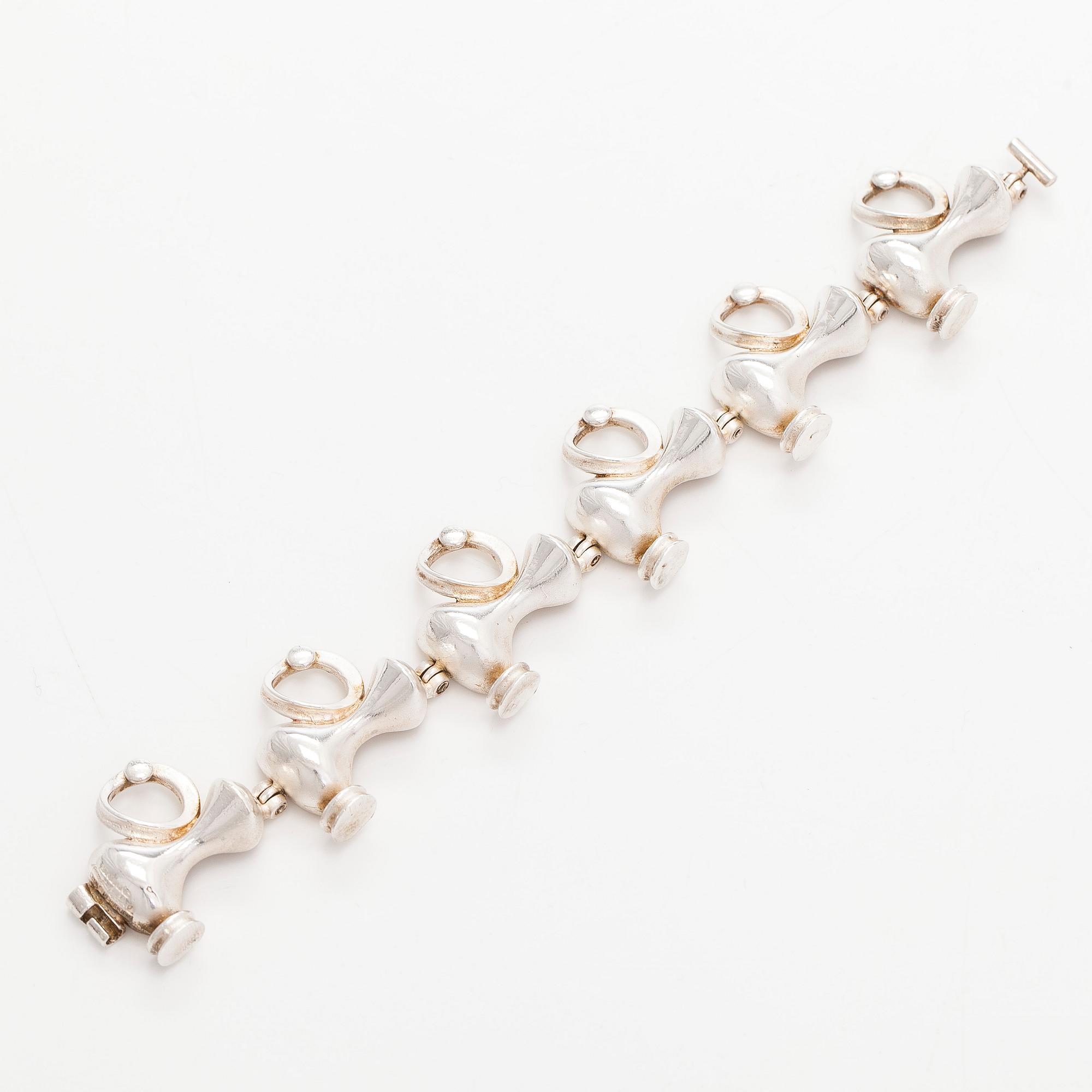 Jorma Laine, armband, silver, Turun Hopea, Åbo 1973.