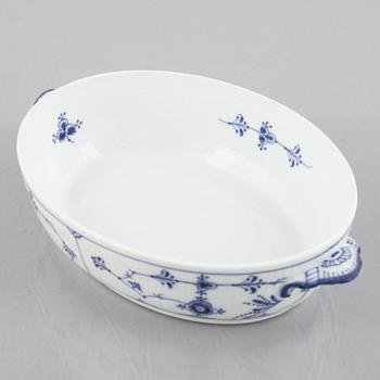 A 'Blue Fluted Plain' /  porcelain tureen with cover, Royal Copenhagen, model 283, 1898-1923.