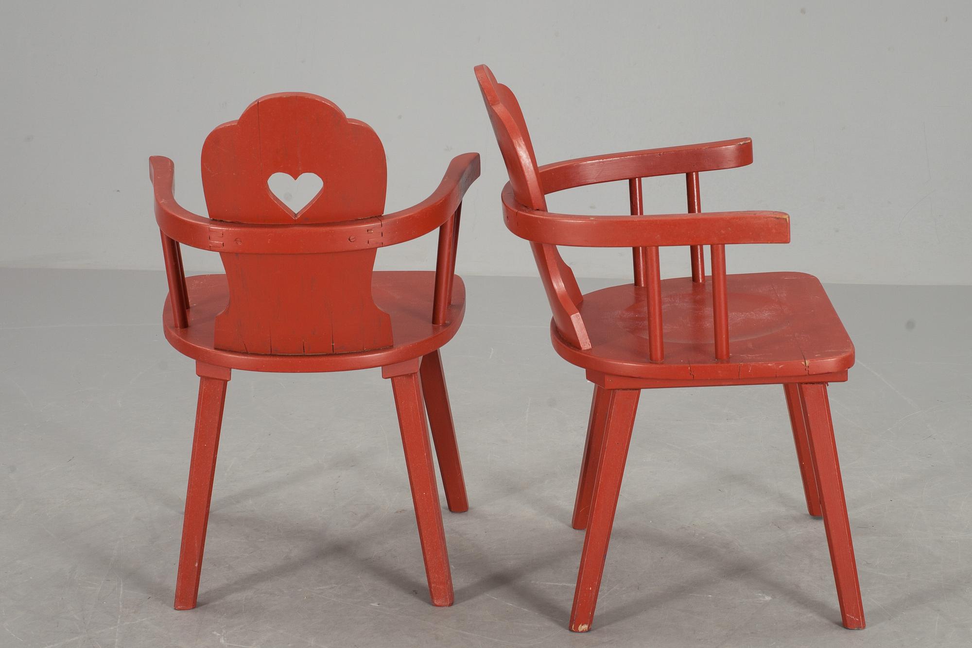 KARMSTOLAR, ett par, Danmark, tidigt 1900-tal.