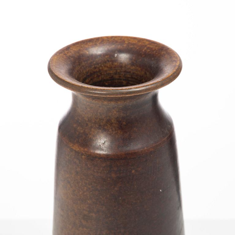 Erich & Ingrid Triller, a vase, Tobo.