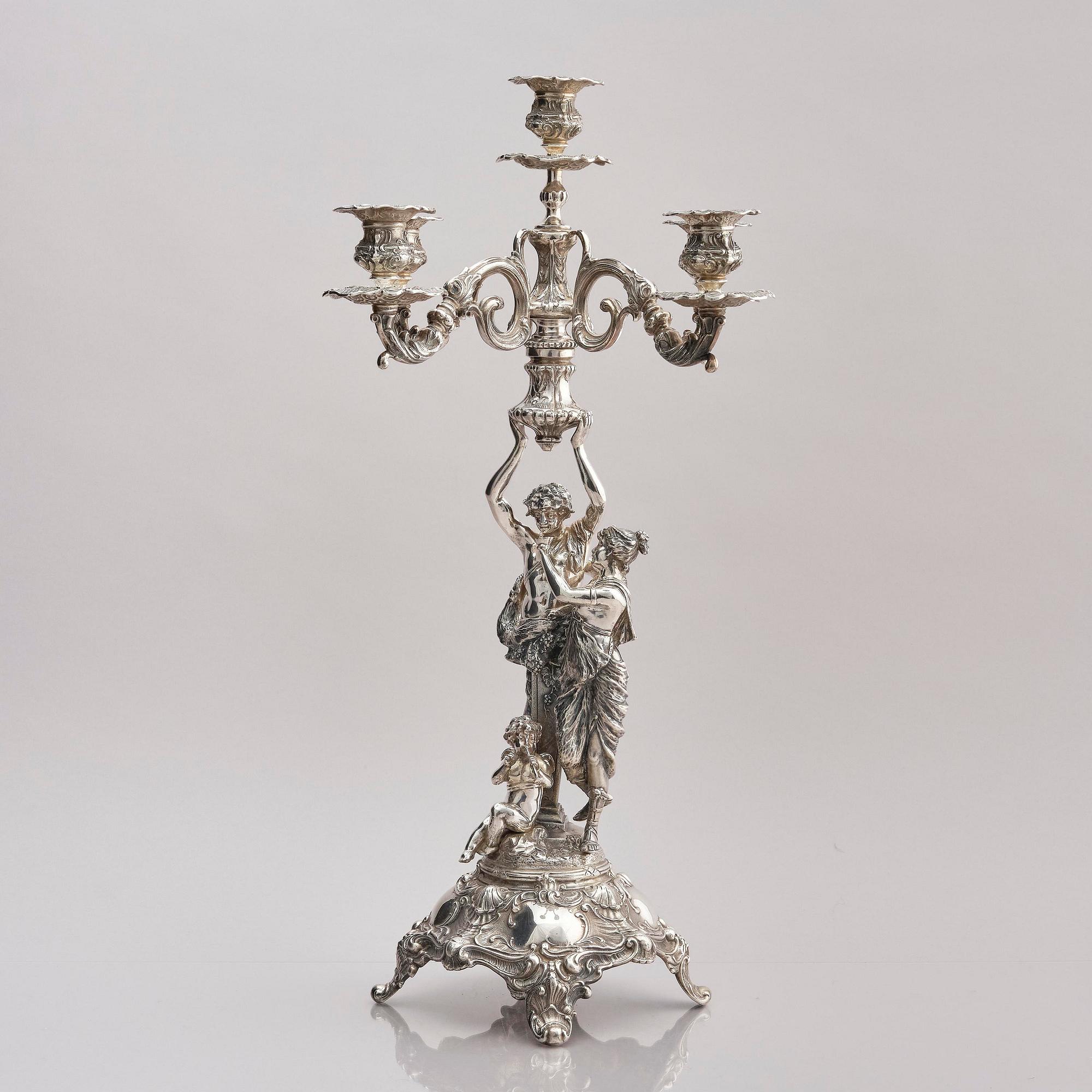 Lale Silverware & Co Ltd, femarmade kandelabrar, tre stycken, sterling silver, Istanbul, Turkiet 1900-tal.