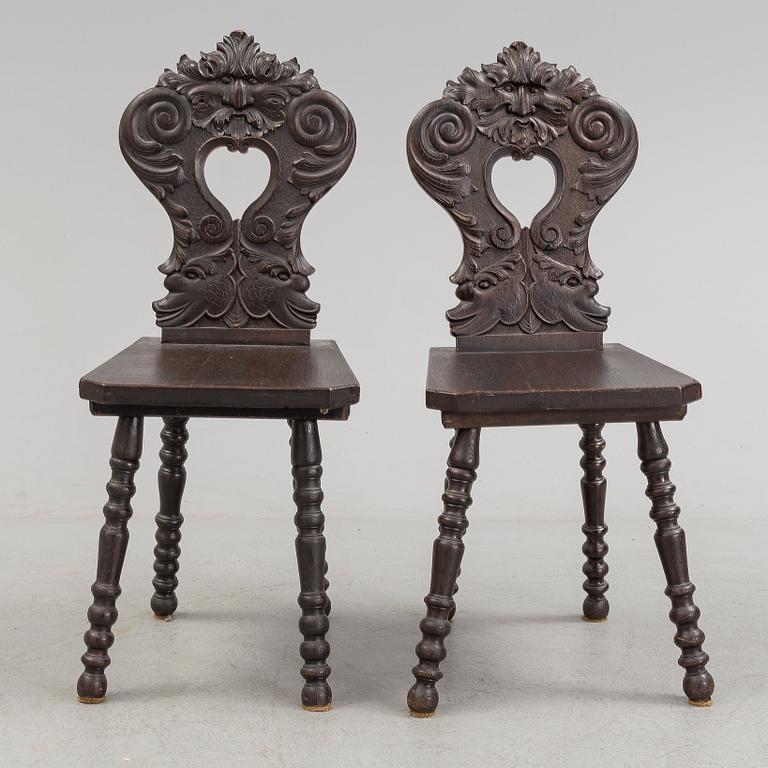 MATBORD OCH SEX STOLAR, renässans-stil, 1900-talets första hälft.