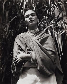 Gisèle Freund, "Frida Kahlo, Mexico City, 1948".