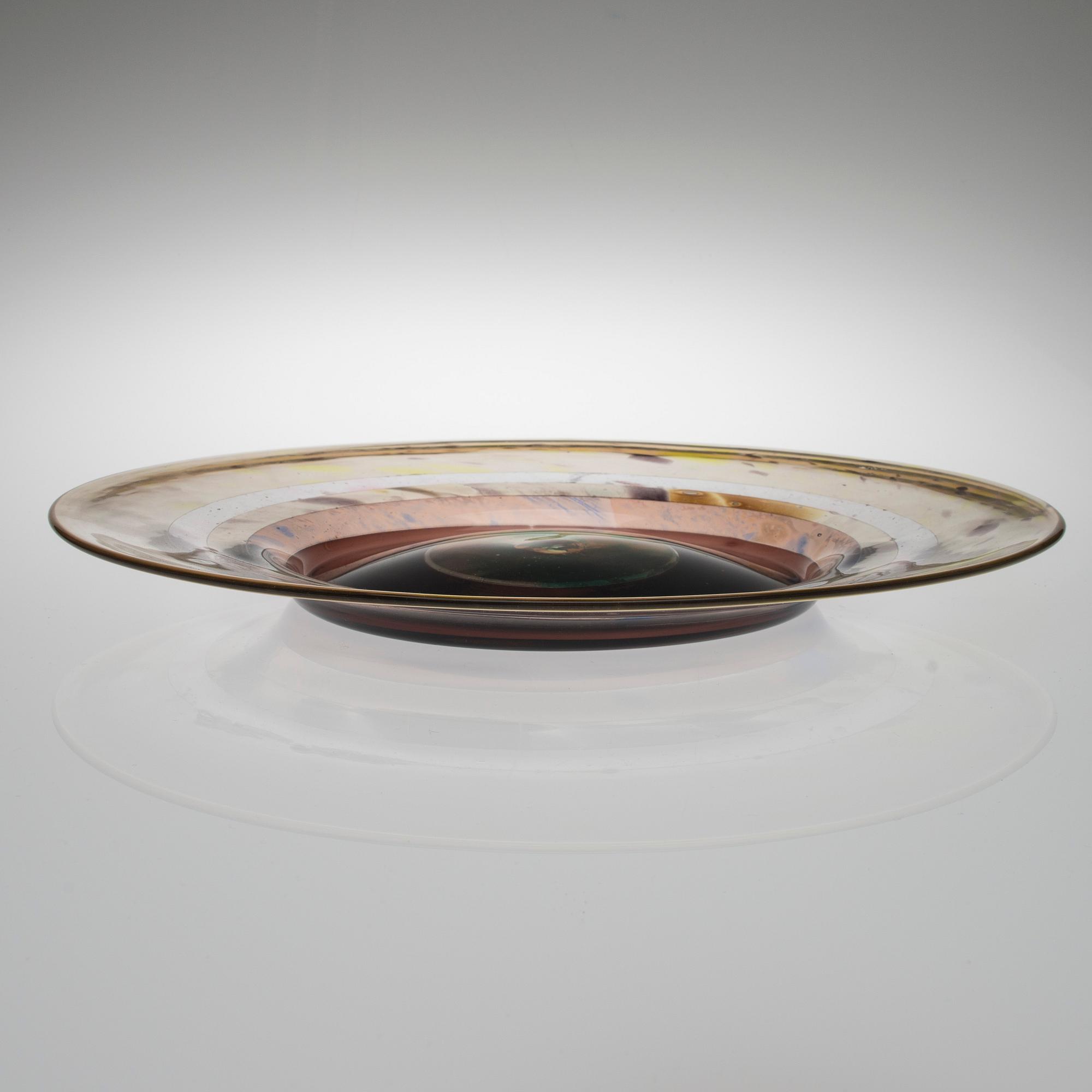 KAJ FRANCK, RENGASLAUTANEN. Sign. Kaj Franck Nuutajärvi Notsjö. 1960-luvun loppu.