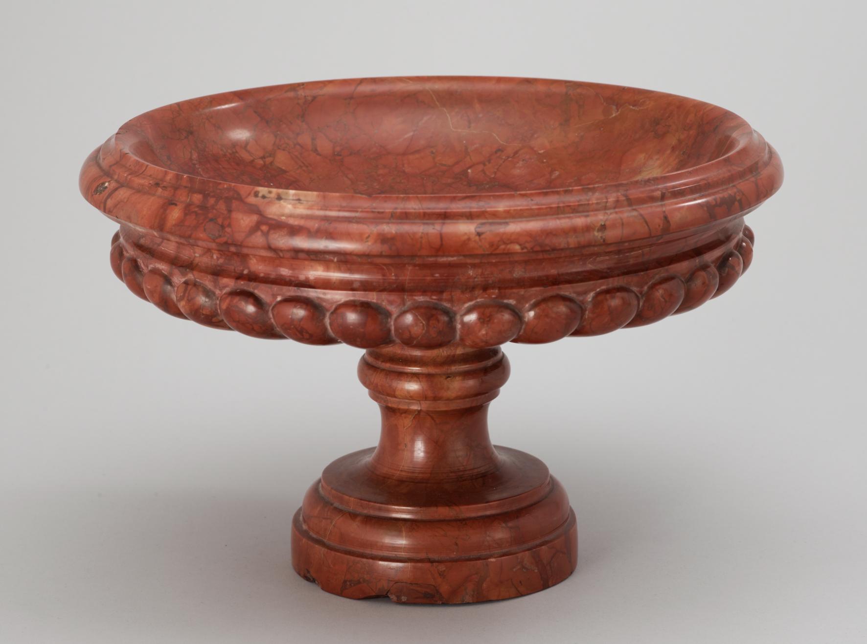 TAZZA. Empire, 1800-talets början.