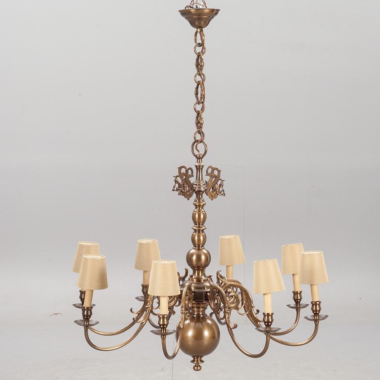 TAKKRONA, gulmetall, barockstil, 1900-tal. Höjd 79 cm.