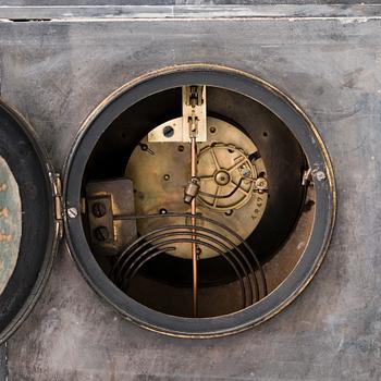 A Japy Frères mantel clock, late 19th Century.