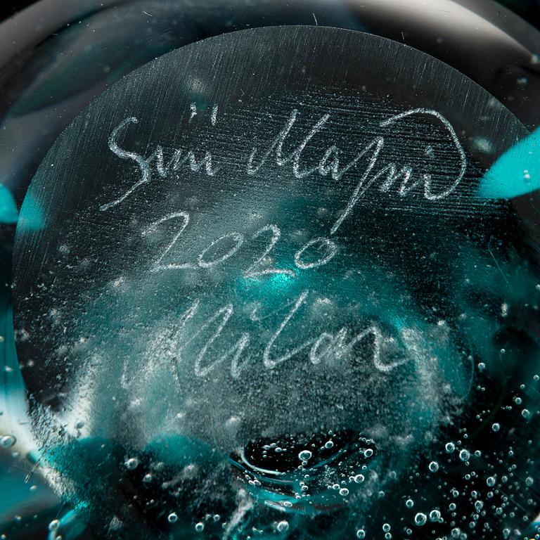 SINI MAJURI, skulptur, "Milan", signerad Sini Majuri 2020, Suomenlinna.