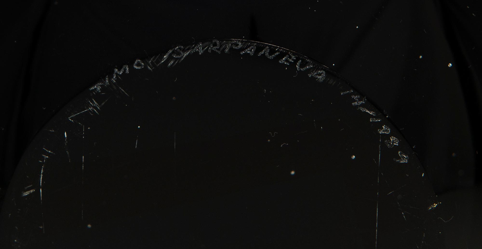 Timo Sarpaneva, A 'Claritas' glass sculpture, signed Timo Sarpaneva, 14/1989.