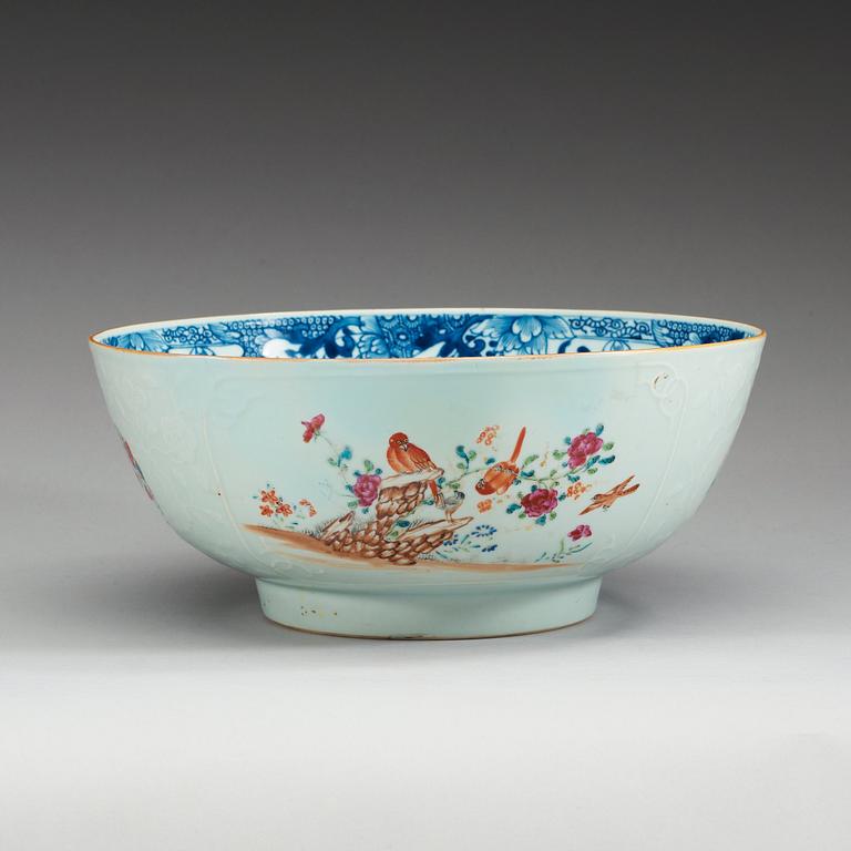 A famille rose punch bowl, Qing dynasty, Qianlong (1736-95).
