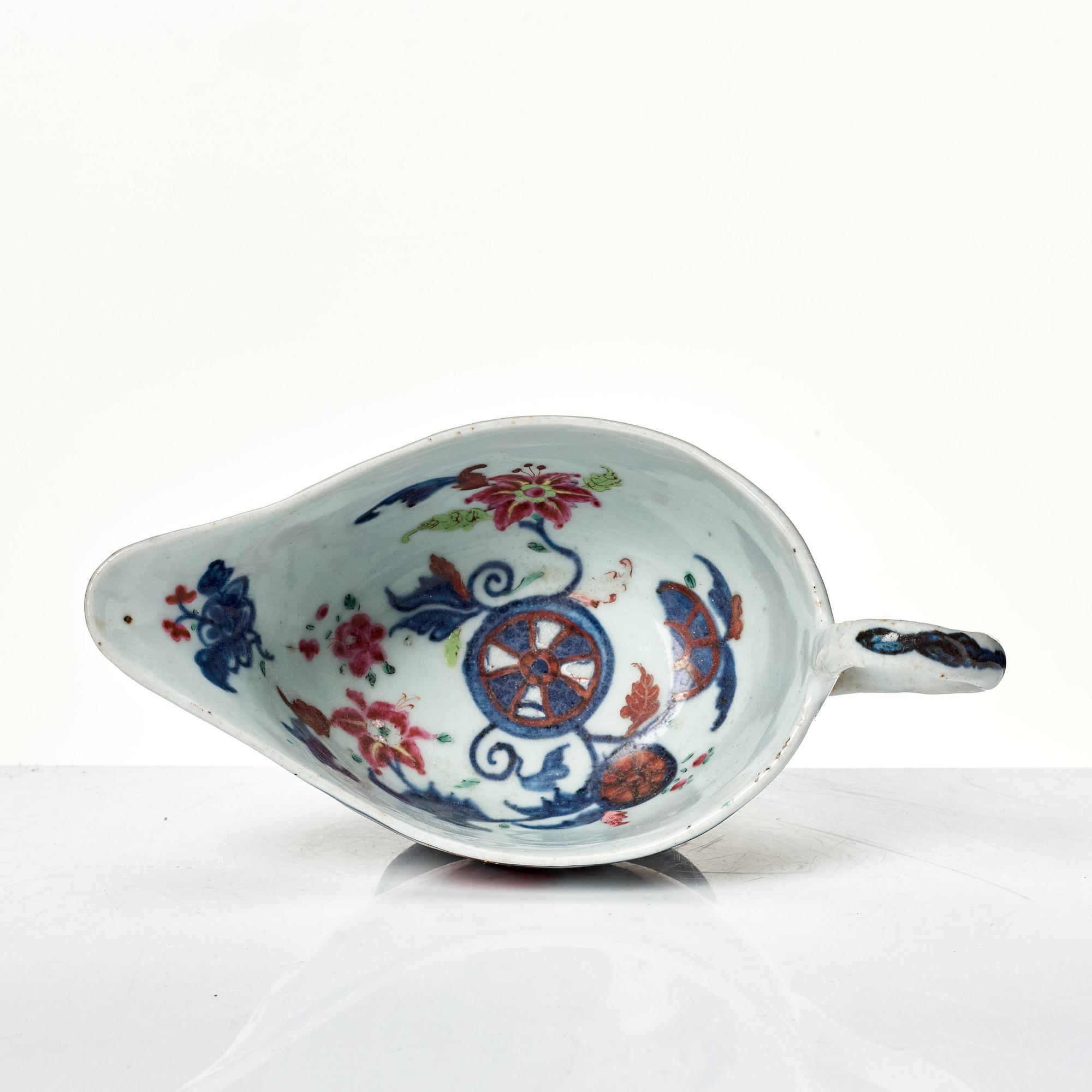 A famille rose "tobacco leaf" sauce boat, Qing dynasty, Qianlong (1736-95).