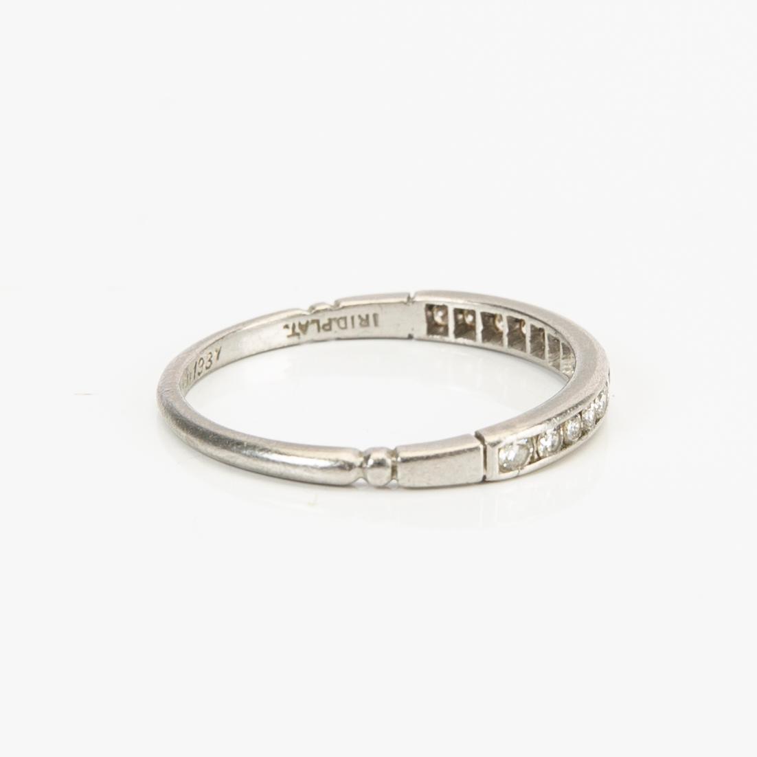 Tiffany & Co rong platinum brilliant-cut diamonds approx 0,15 ct in total, size 54.