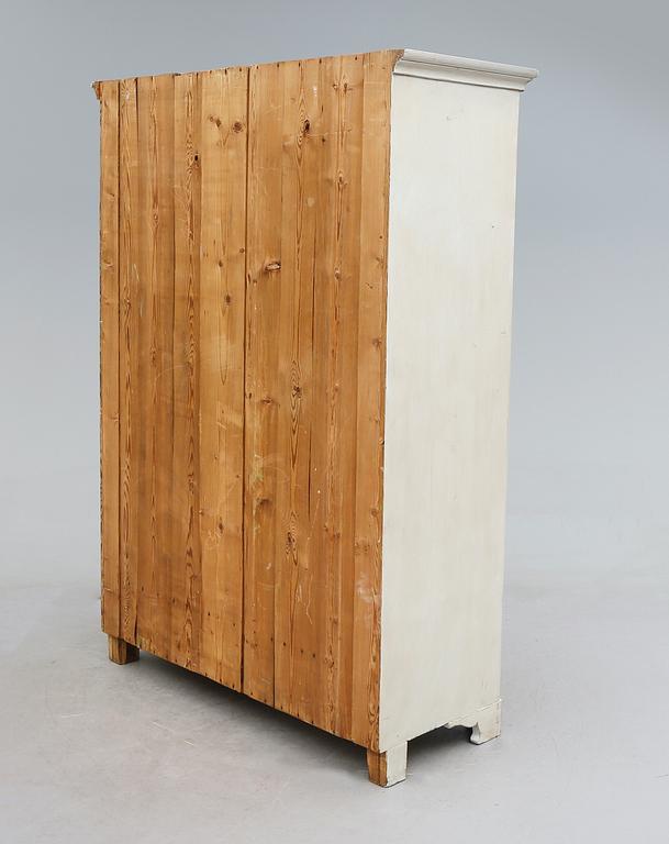 KLÄDSKÅP, 1800-talets andra hälft.