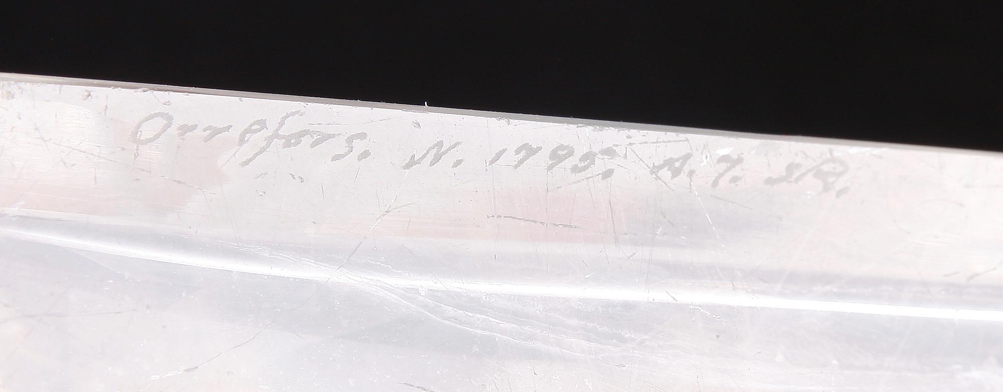 KARAFFER, 2 st, Orrefors resp Elis Berg, Kosta. Sign.