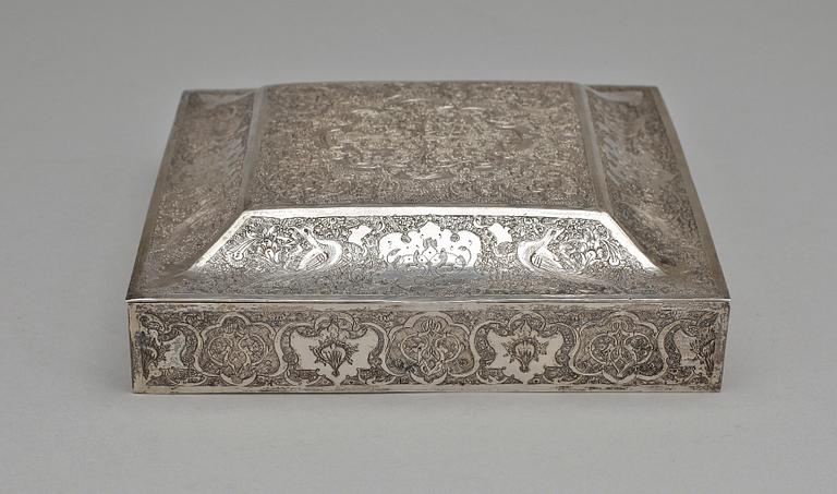 SKRIN, silver, orientaliskt, 1900-tal. Vikt 777 g.