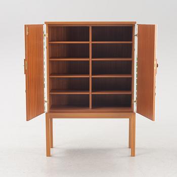 Josef Frank, a model 522 cabinet, Firma Svenskt Tenn, Sweden 21st century, only 10 cabinets executed in this version.