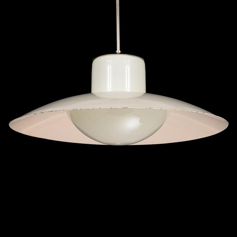 Paavo Tynell, A '1673' pendant lamp for Taito 1940.