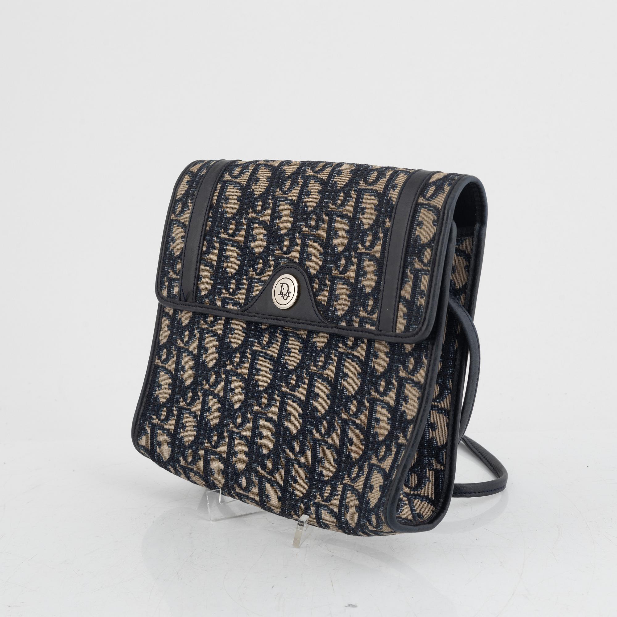 Christian Dior, väska och plånbok.