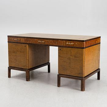 A Swedish Grace desk, 1920's/30's.