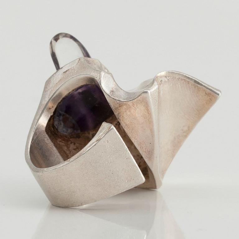 Björn Weckström, RING, sterling silver, akryl, "Creature´s Eye" Lapponia 1974.