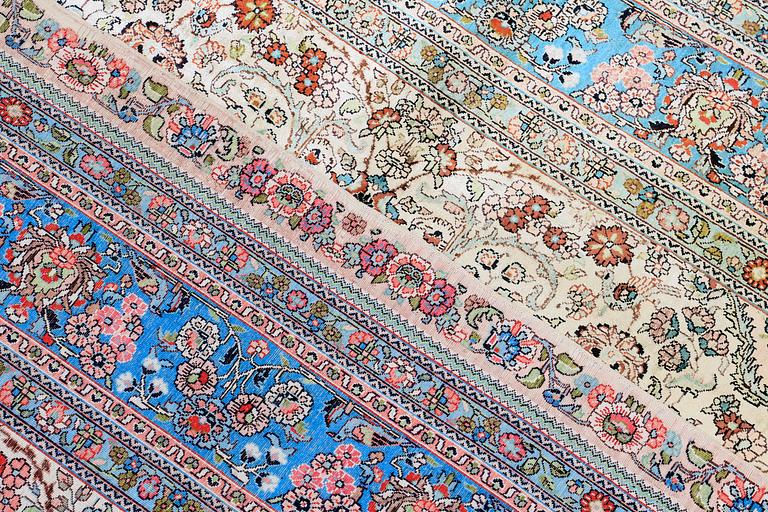 A RUG, orientalisk silke, ca 245 150 cm.