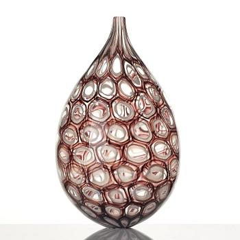 Ann Wåhlström, a glass vase, "Rings II", Tacoma, Seattle, USA 2017.