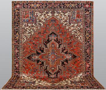 A carpet, Heriz, c. 340 x 252 cm.