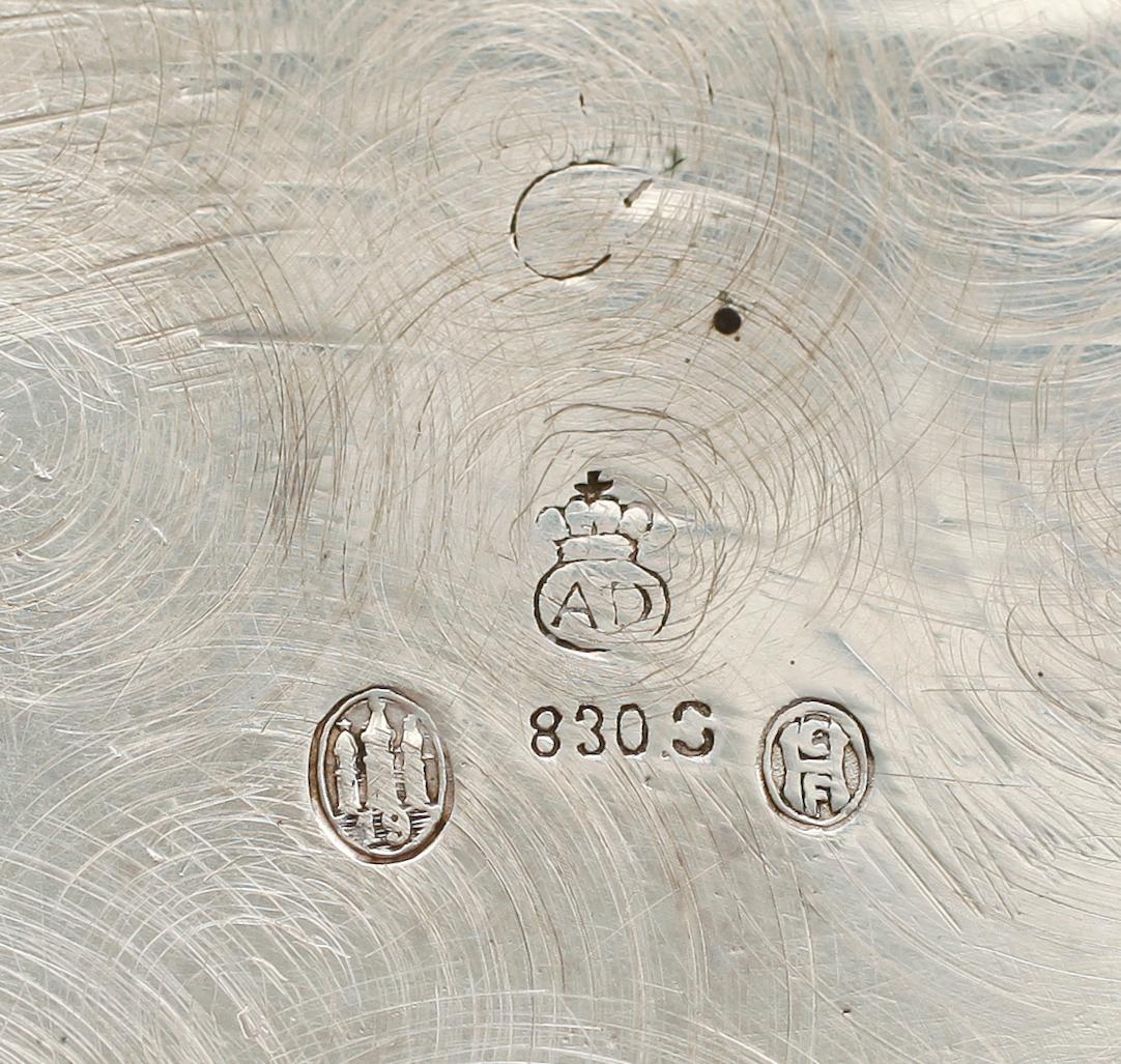 SKÅL, silver, Danmark 1919. Vikt ca 443 g.