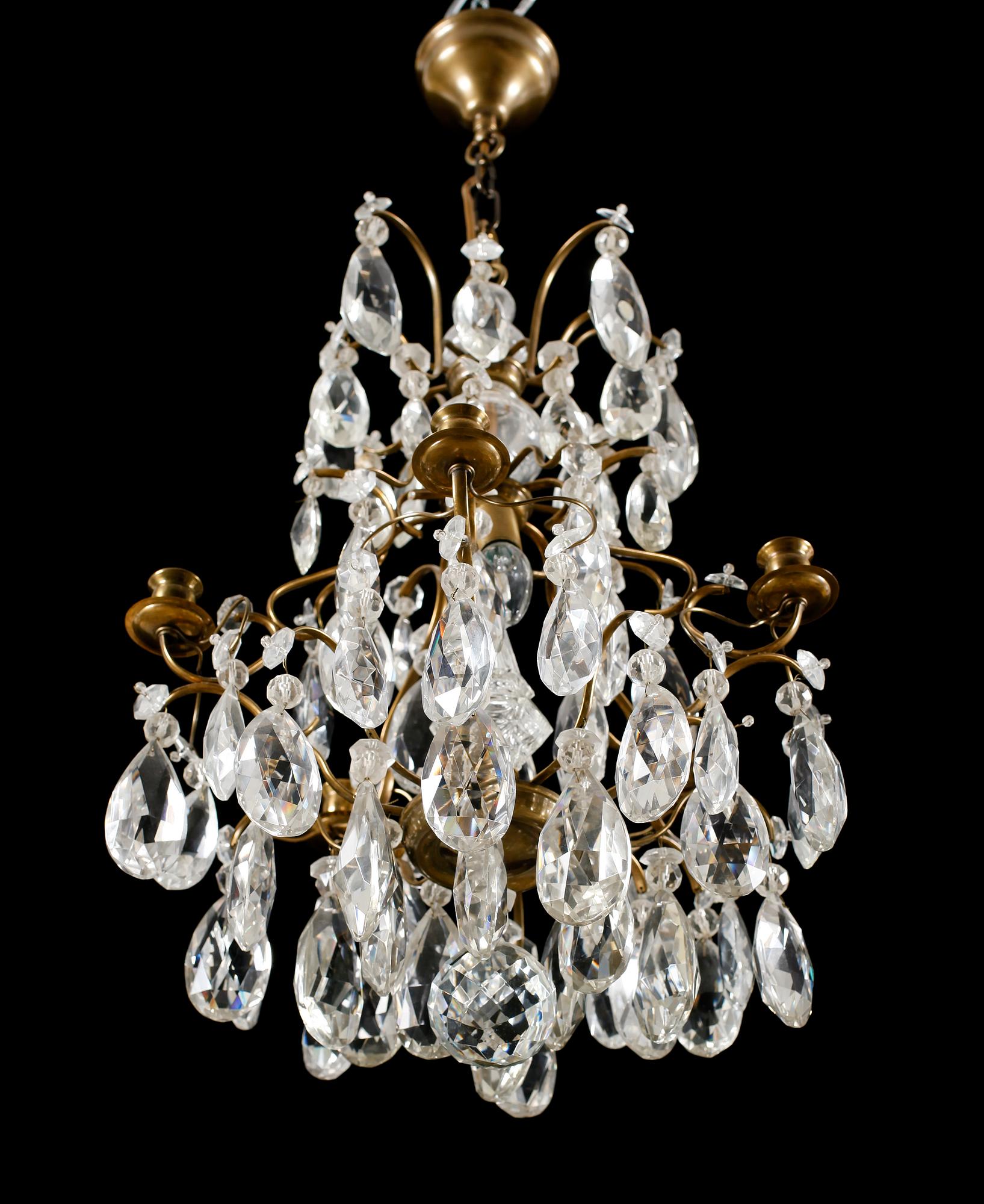 LJUSKRONA, barockstil, 1900-talets första hälft. Höjd 65 cm.