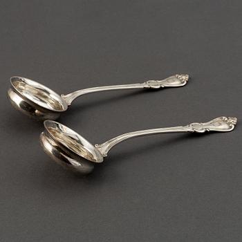 Christina Hammer, ströskedar, ett par, Stockholm 1849.