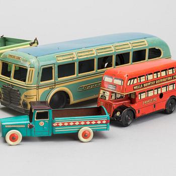 SEVEN TIN TOYS, SOME BY TIPP & CO.