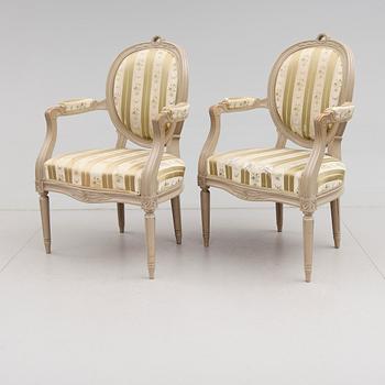 KARMSTOLAR, 1 par, gustaviansk stil, 1900-talets första hälft.