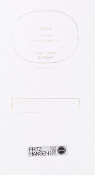 MATBORD, "Superellips", Bruno Mathsson och Piet Hein för Fritz Hansen, 1983.