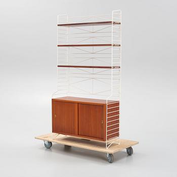 Bokhylla, String-modell, 1900-talets mitt.