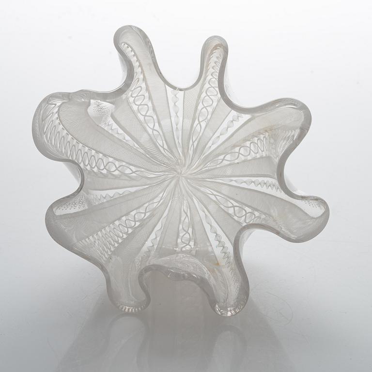 Paolo Venini & Fulvio Bianconi, A 'Fazzoletto' handkerchief glass vase, Murano Italia.