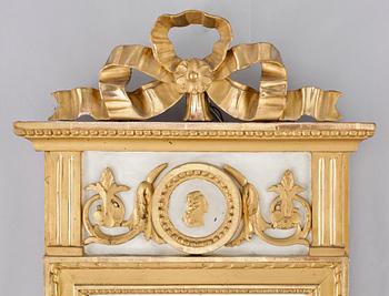 SPEGEL, gustaviansk, 1700-talets andra hälft.
