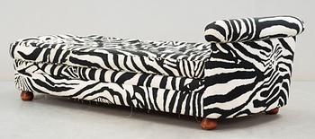 DAGBÄDD, Josef Frank, Firma Svenskt Tenn, modell Couch 775.