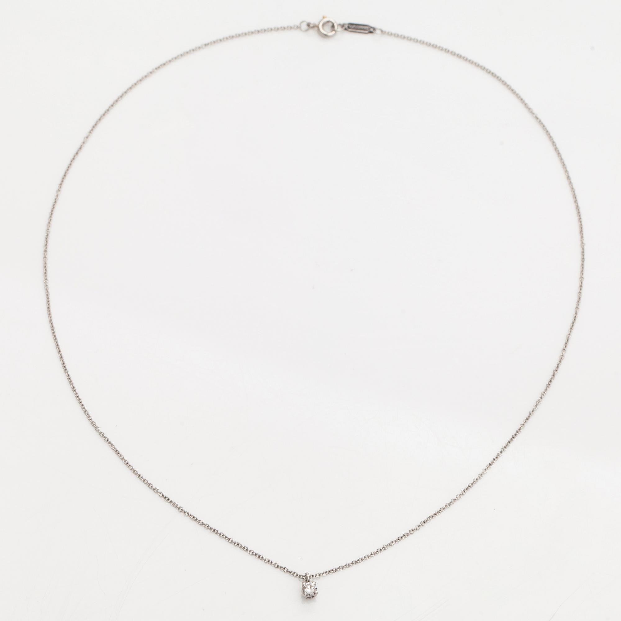 Tiffany & Co, kaulakoru / riipus ja ketju, platinaa, briljanttihionta timantti.