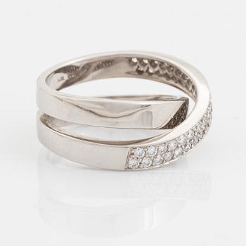 Brilliant cut diamond ring.