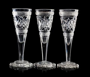 1175. A set of twelve champagne flutes, probably Russian, mid 19th century. (12).