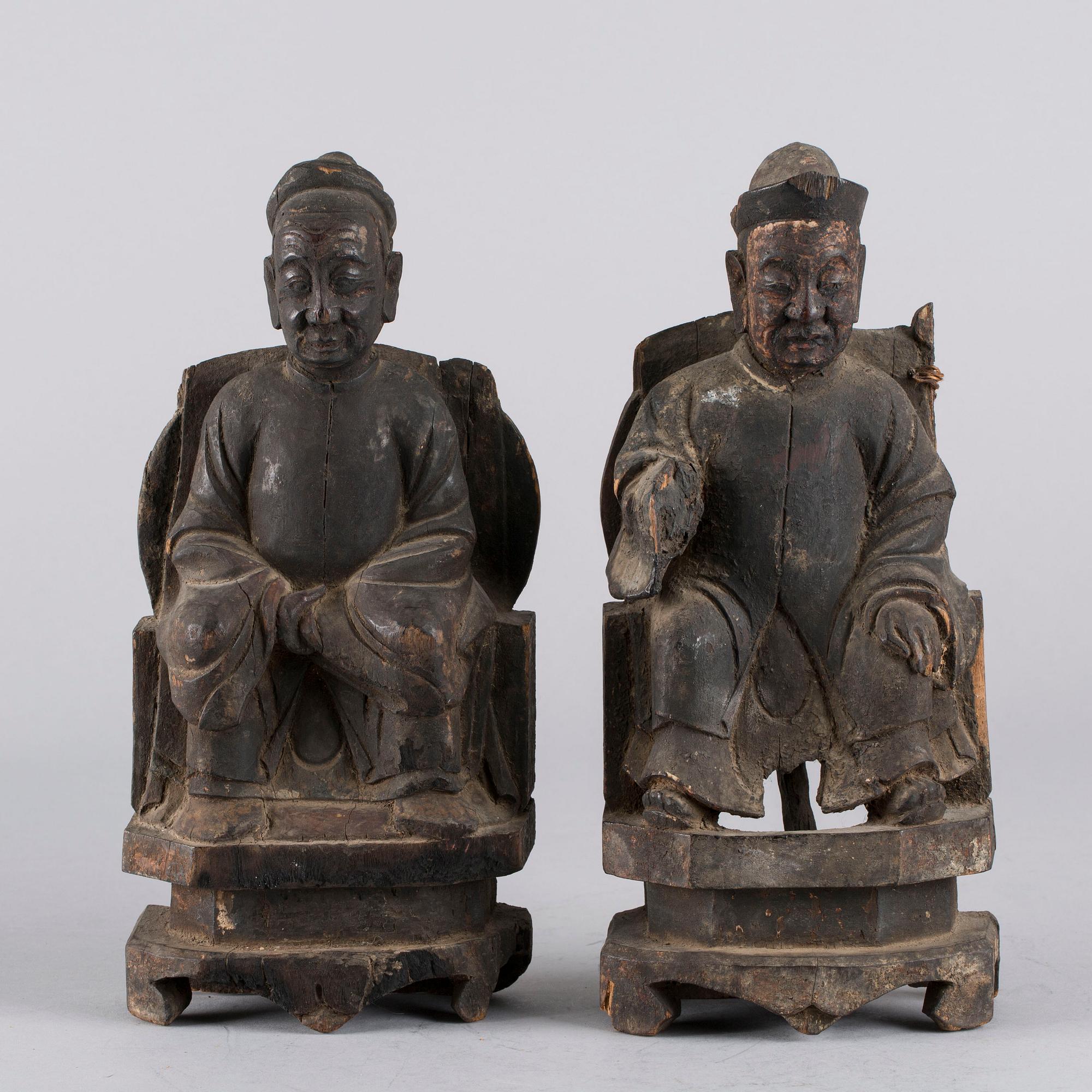 TWO CHINESE SCULPTURES.