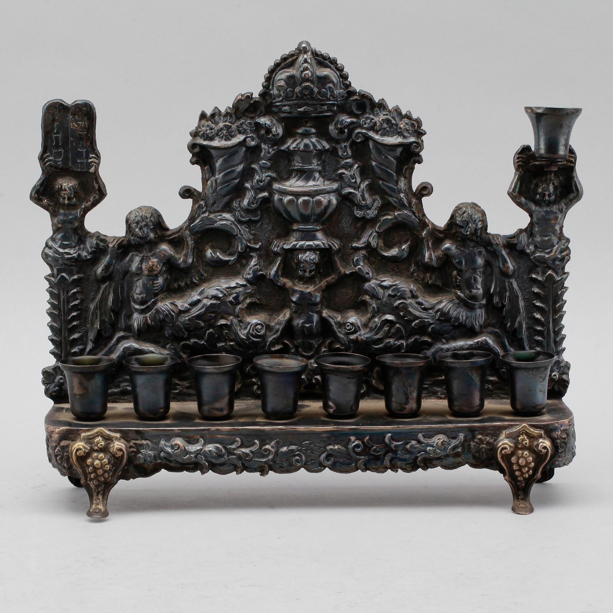 LJUSSTAKE, försilvrad metall, judaica, omkring år 1900.