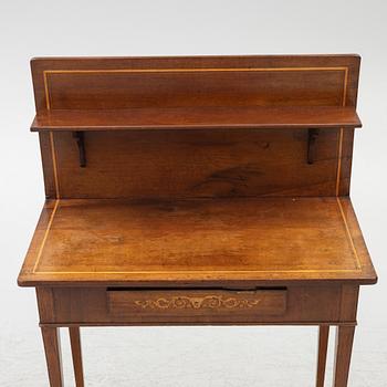 A desk, 19th century.