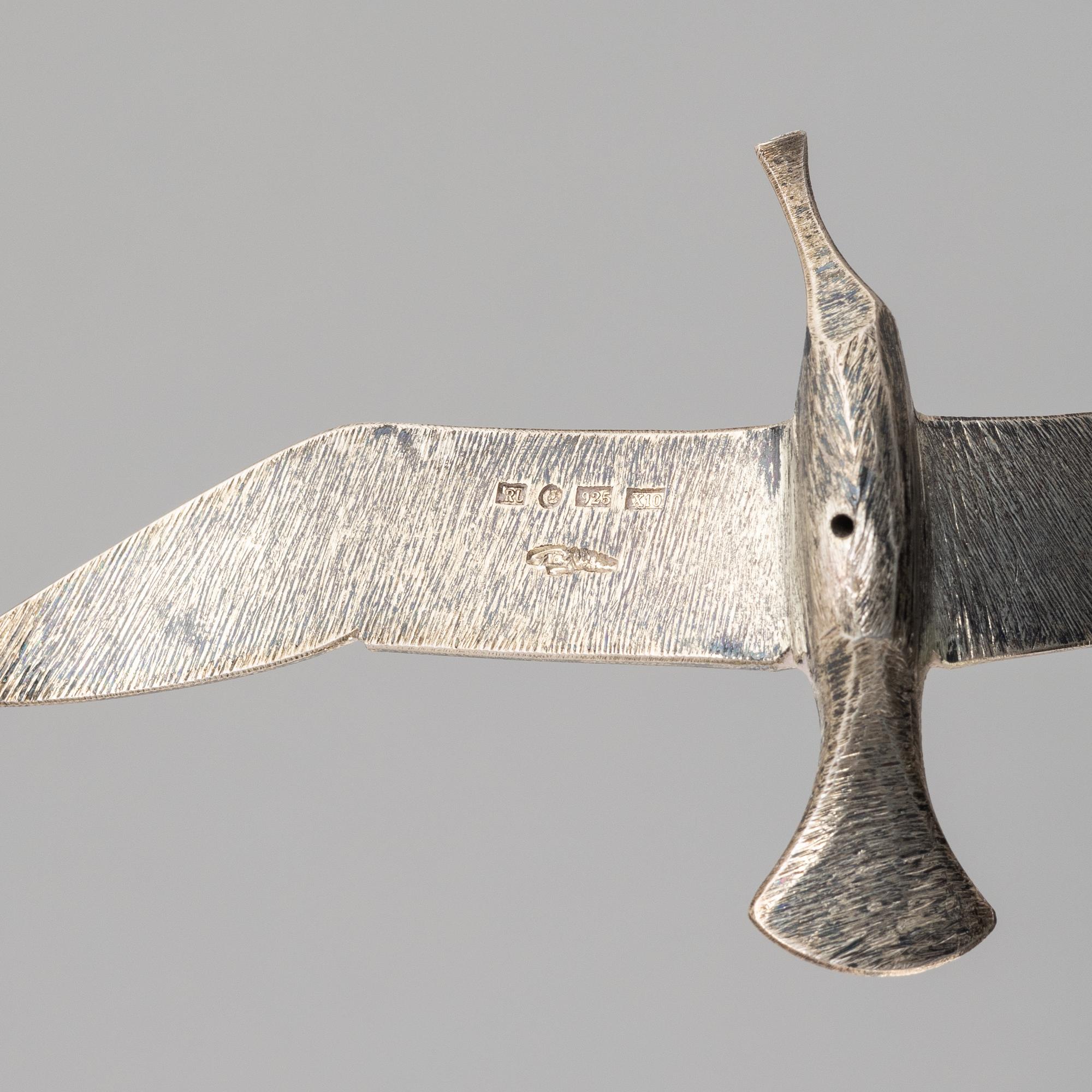 Rey Urban, two sterling silver birds, Stockholm 1996-1999.