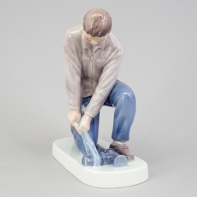 A porcelain figurine by Bing & Gröndahl, Denmark.