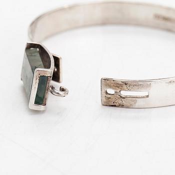 Elis Kauppi, a silver bracelet with moss agate. Kupittaan Kulta, Turku 1963.