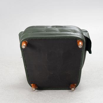 Josef Frank, fåtölj, modell 568, Firma Svenskt Tenn, 1900-talets mitt.