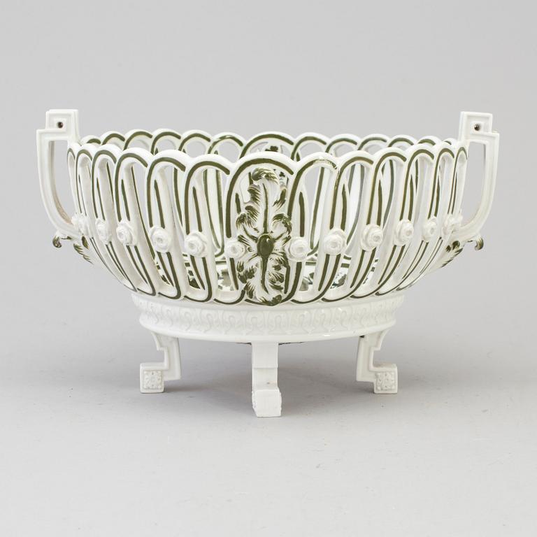 SKÅL, Porslin, Meissen, Tyskland, 1800-talets första hälft.